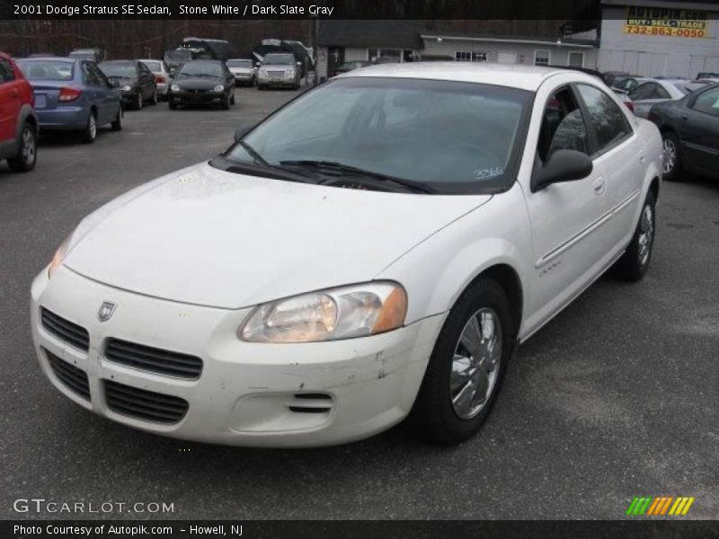 Stone White / Dark Slate Gray 2001 Dodge Stratus SE Sedan