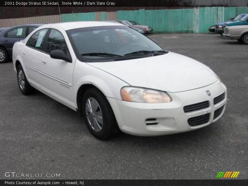 Stone White / Dark Slate Gray 2001 Dodge Stratus SE Sedan