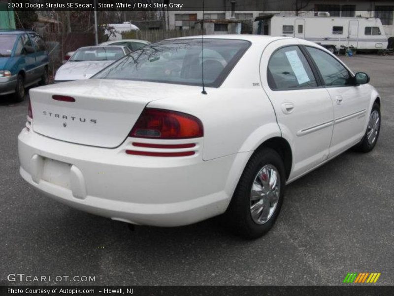 Stone White / Dark Slate Gray 2001 Dodge Stratus SE Sedan