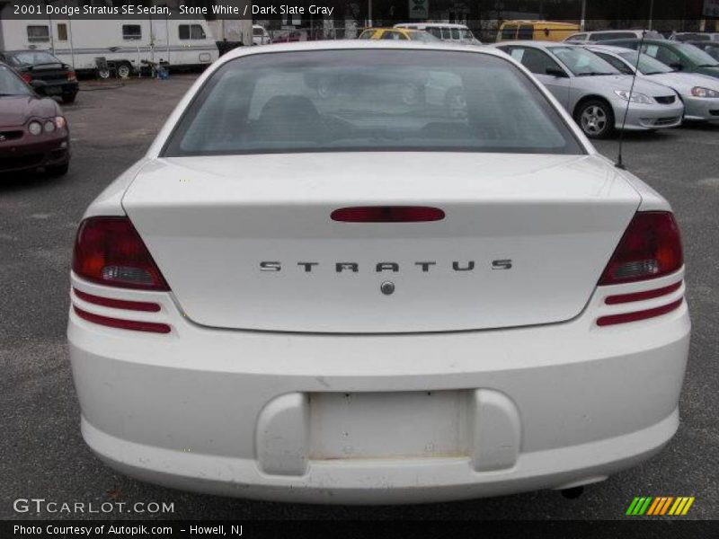 Stone White / Dark Slate Gray 2001 Dodge Stratus SE Sedan