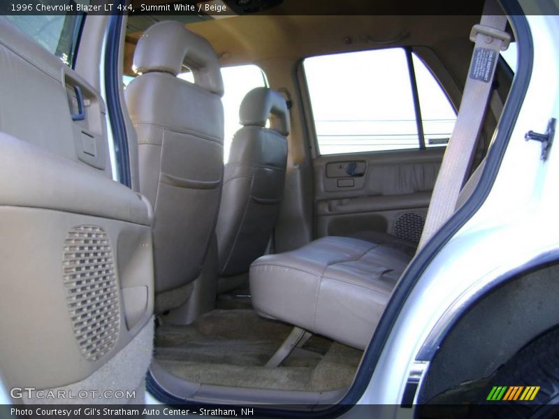 Summit White / Beige 1996 Chevrolet Blazer LT 4x4