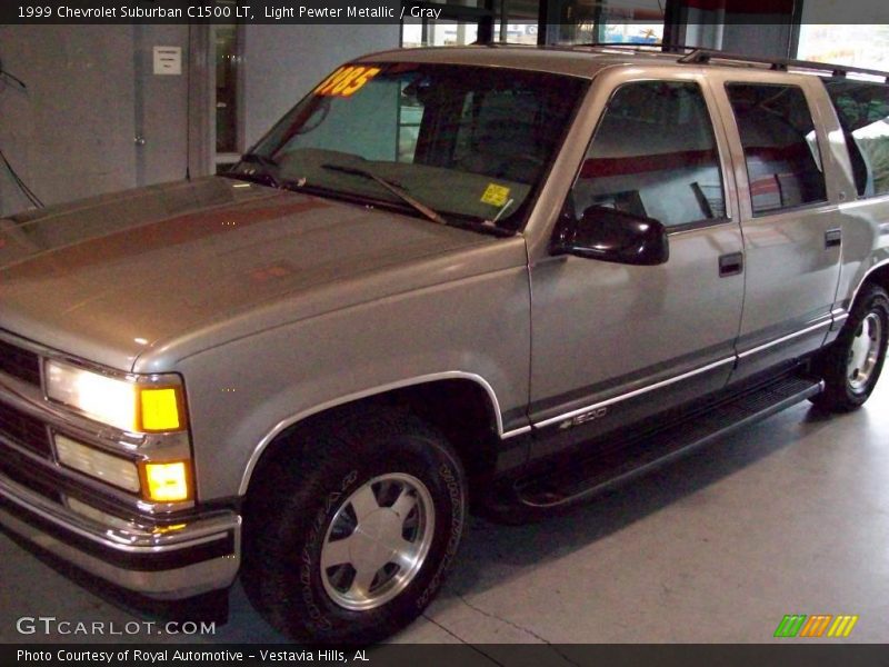 Light Pewter Metallic / Gray 1999 Chevrolet Suburban C1500 LT