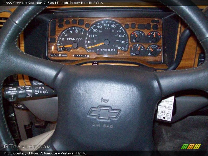 Light Pewter Metallic / Gray 1999 Chevrolet Suburban C1500 LT