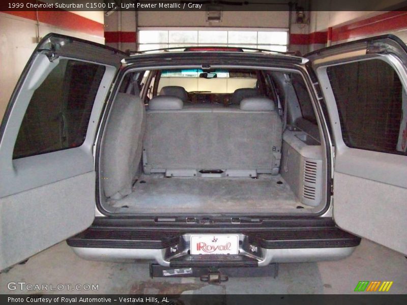 Light Pewter Metallic / Gray 1999 Chevrolet Suburban C1500 LT