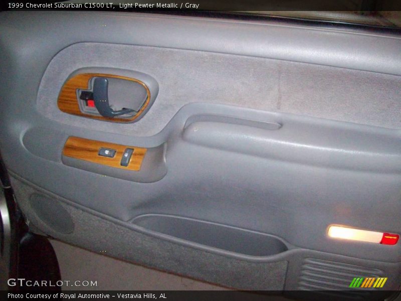 Light Pewter Metallic / Gray 1999 Chevrolet Suburban C1500 LT