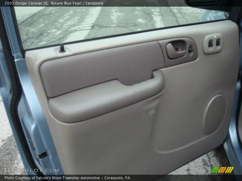 Butane Blue Pearl / Sandstone 2003 Dodge Caravan SE