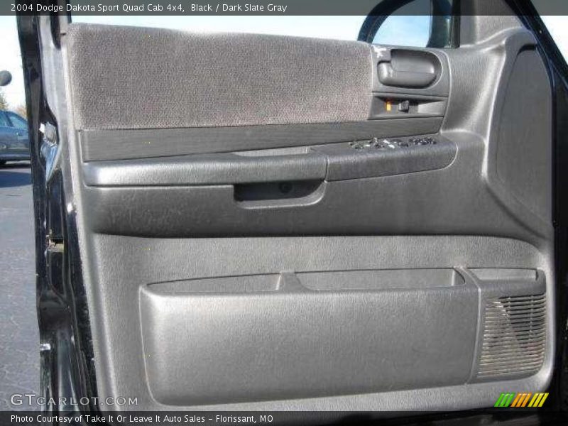 Black / Dark Slate Gray 2004 Dodge Dakota Sport Quad Cab 4x4