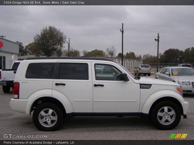 Stone White / Dark Slate Gray 2009 Dodge Nitro SE 4x4