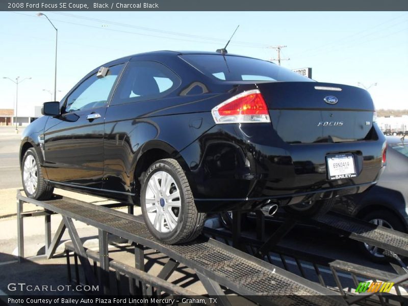 Black / Charcoal Black 2008 Ford Focus SE Coupe