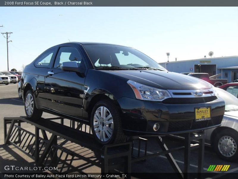 Black / Charcoal Black 2008 Ford Focus SE Coupe