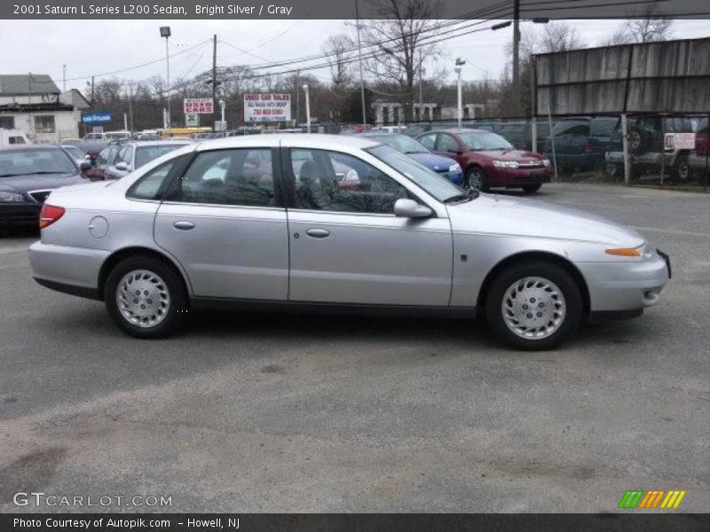 Bright Silver / Gray 2001 Saturn L Series L200 Sedan
