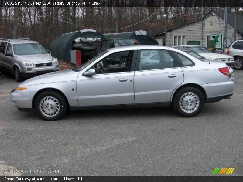 Bright Silver / Gray 2001 Saturn L Series L200 Sedan