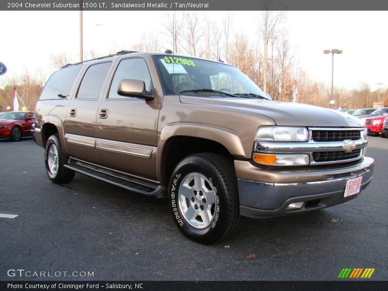 Sandalwood Metallic / Tan/Neutral 2004 Chevrolet Suburban 1500 LT