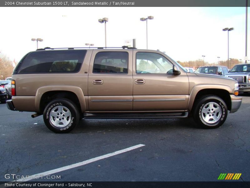 Sandalwood Metallic / Tan/Neutral 2004 Chevrolet Suburban 1500 LT