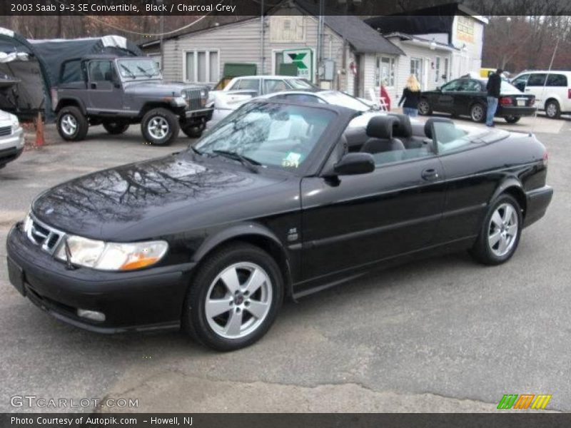 Black / Charcoal Grey 2003 Saab 9-3 SE Convertible