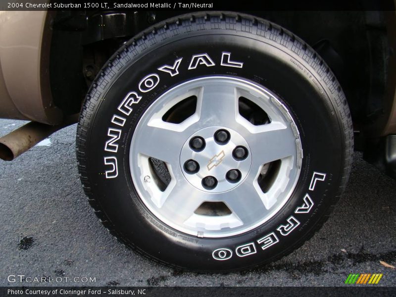Sandalwood Metallic / Tan/Neutral 2004 Chevrolet Suburban 1500 LT