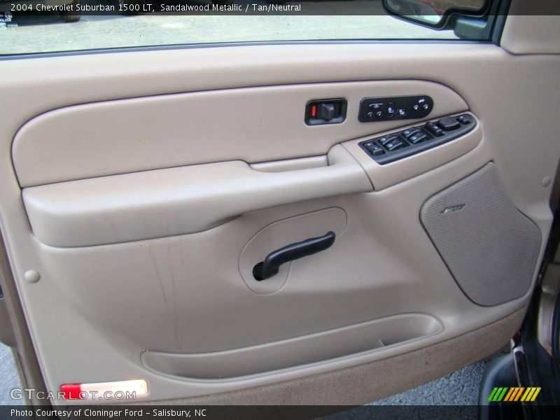 Sandalwood Metallic / Tan/Neutral 2004 Chevrolet Suburban 1500 LT