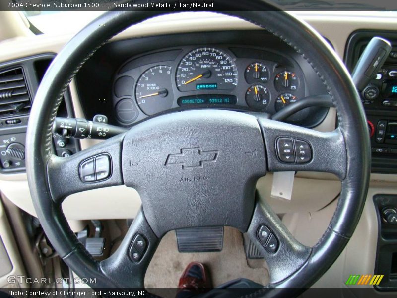 Sandalwood Metallic / Tan/Neutral 2004 Chevrolet Suburban 1500 LT