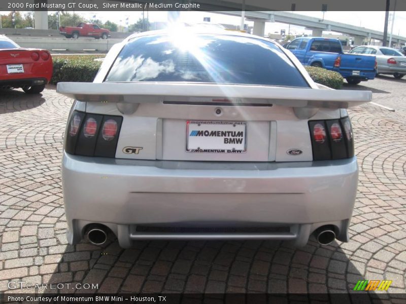 Silver Metallic / Medium Graphite 2000 Ford Mustang GT Coupe