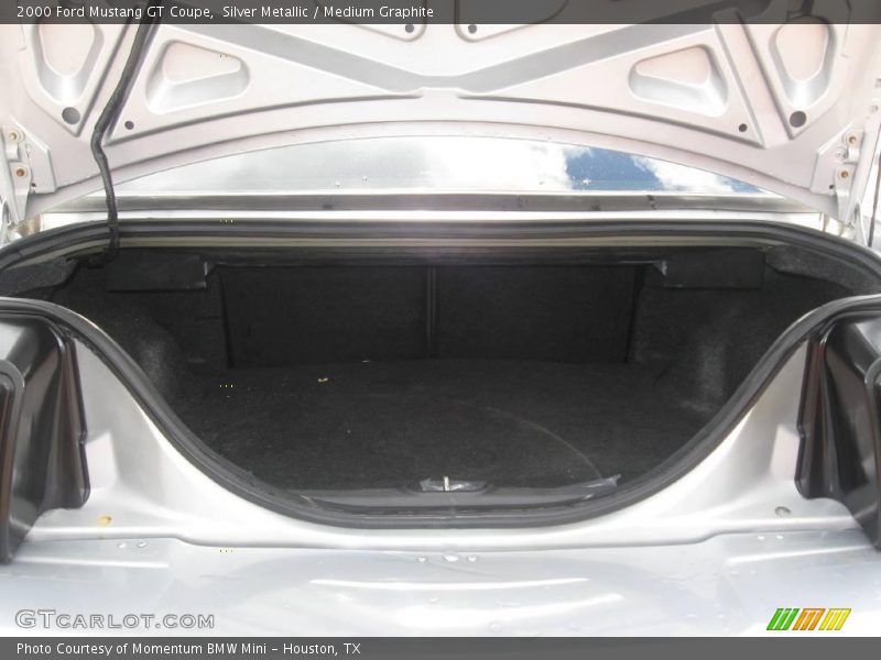 Silver Metallic / Medium Graphite 2000 Ford Mustang GT Coupe