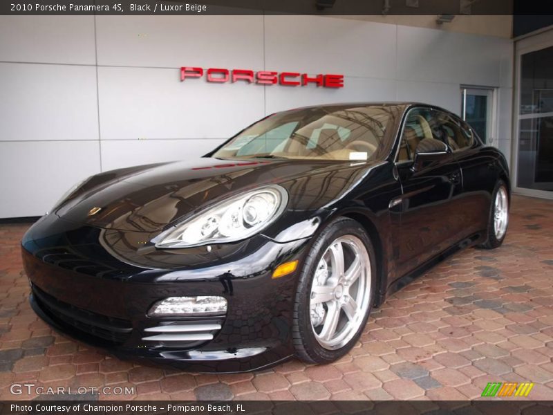 Black / Luxor Beige 2010 Porsche Panamera 4S