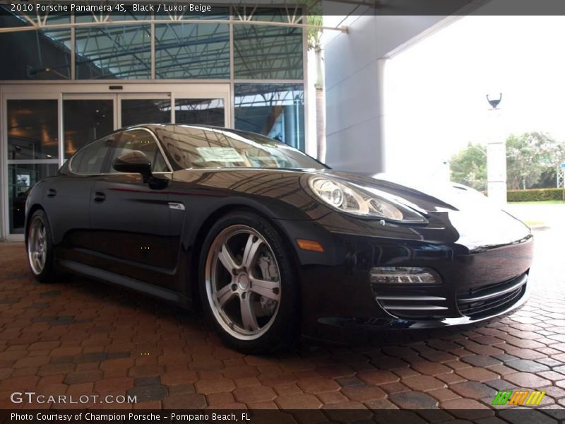 Black / Luxor Beige 2010 Porsche Panamera 4S