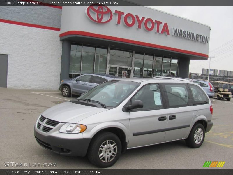 Bright Silver Metallic / Medium Slate Gray 2005 Dodge Caravan SE