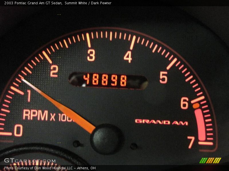 Summit White / Dark Pewter 2003 Pontiac Grand Am GT Sedan