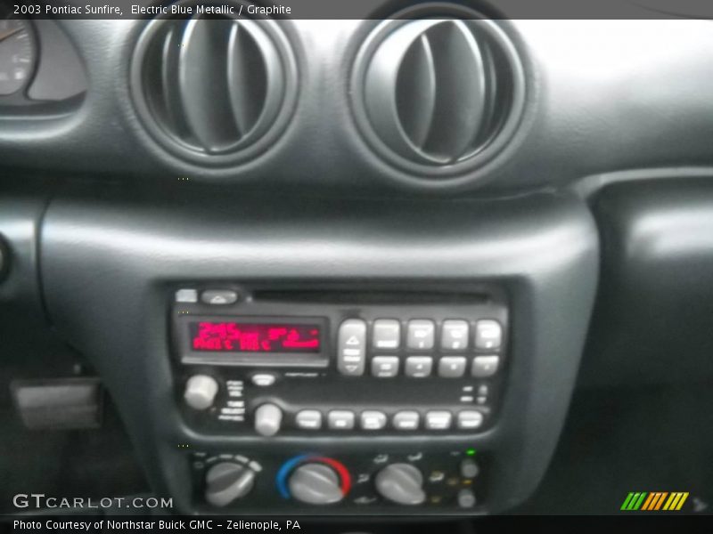 Electric Blue Metallic / Graphite 2003 Pontiac Sunfire
