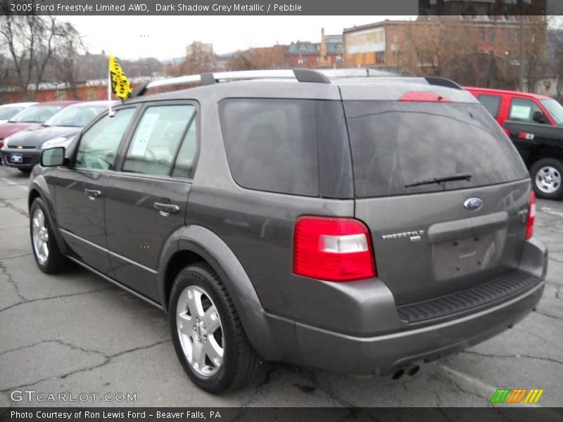 Dark Shadow Grey Metallic / Pebble 2005 Ford Freestyle Limited AWD