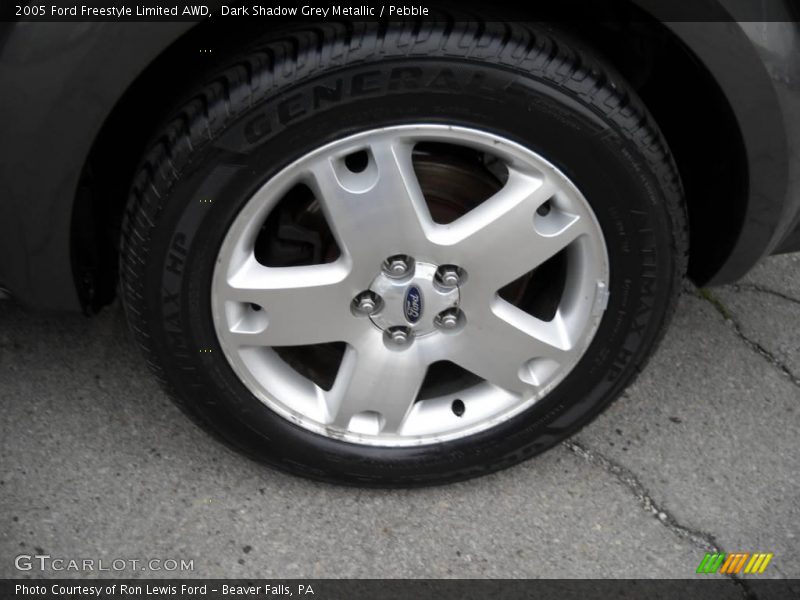 Dark Shadow Grey Metallic / Pebble 2005 Ford Freestyle Limited AWD