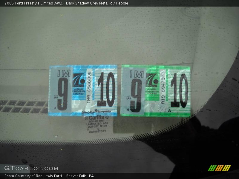 Dark Shadow Grey Metallic / Pebble 2005 Ford Freestyle Limited AWD