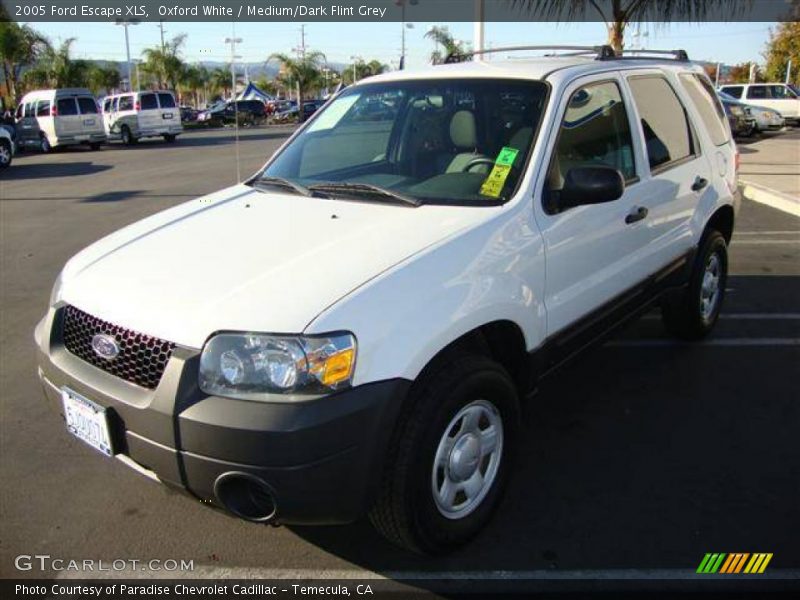 Oxford White / Medium/Dark Flint Grey 2005 Ford Escape XLS