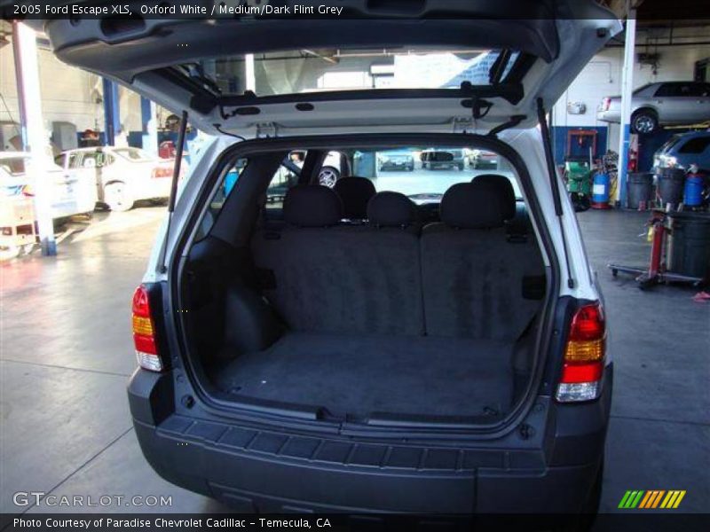 Oxford White / Medium/Dark Flint Grey 2005 Ford Escape XLS