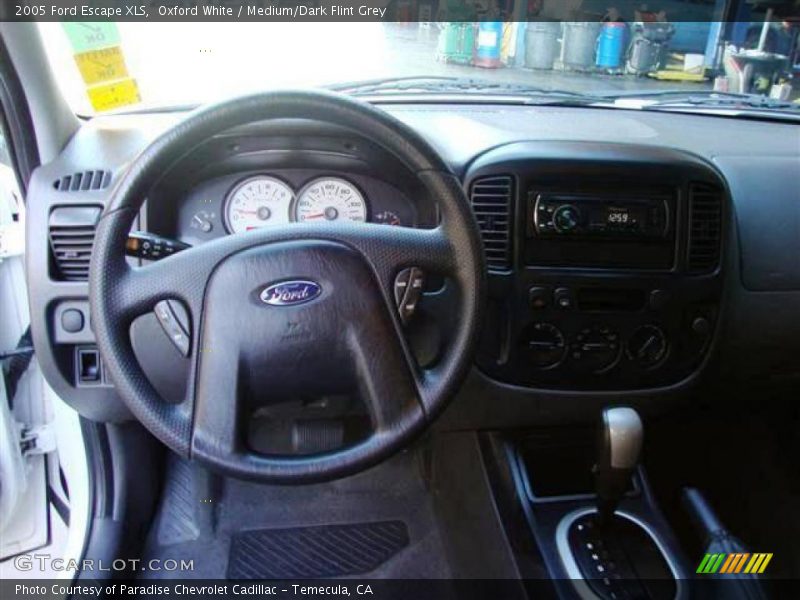 Oxford White / Medium/Dark Flint Grey 2005 Ford Escape XLS
