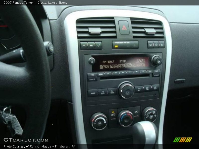 Crystal Lake / Ebony 2007 Pontiac Torrent