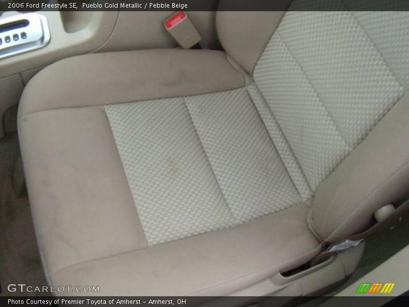 Pueblo Gold Metallic / Pebble Beige 2006 Ford Freestyle SE