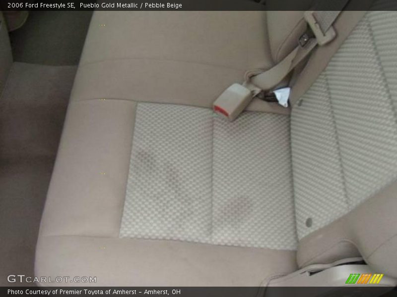 Pueblo Gold Metallic / Pebble Beige 2006 Ford Freestyle SE