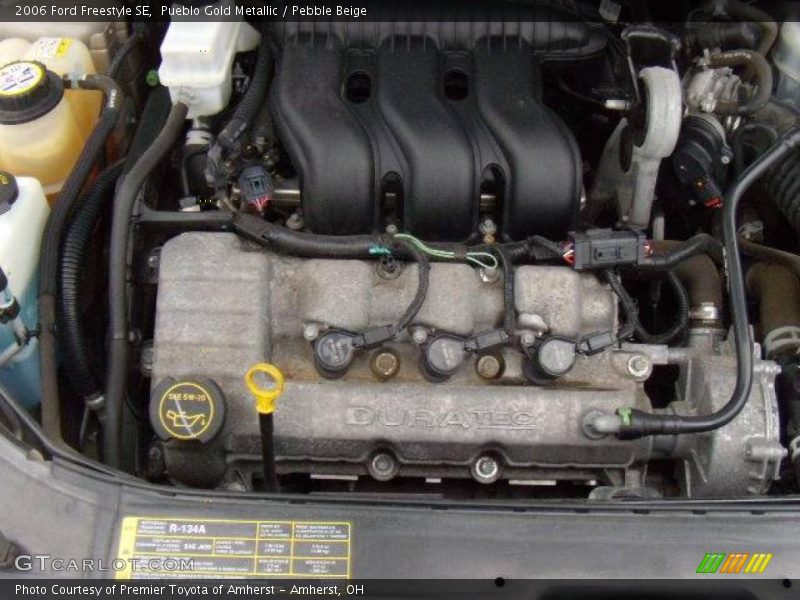 Pueblo Gold Metallic / Pebble Beige 2006 Ford Freestyle SE