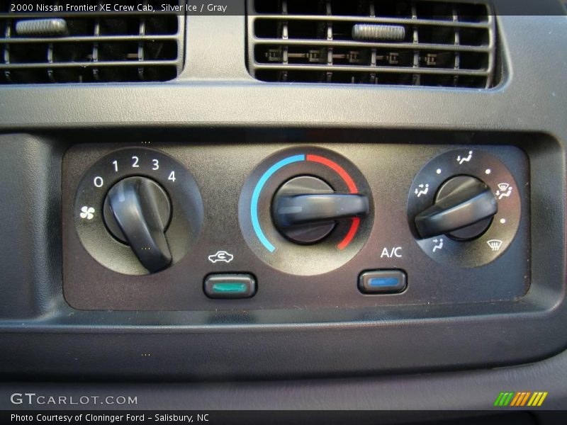 Silver Ice / Gray 2000 Nissan Frontier XE Crew Cab