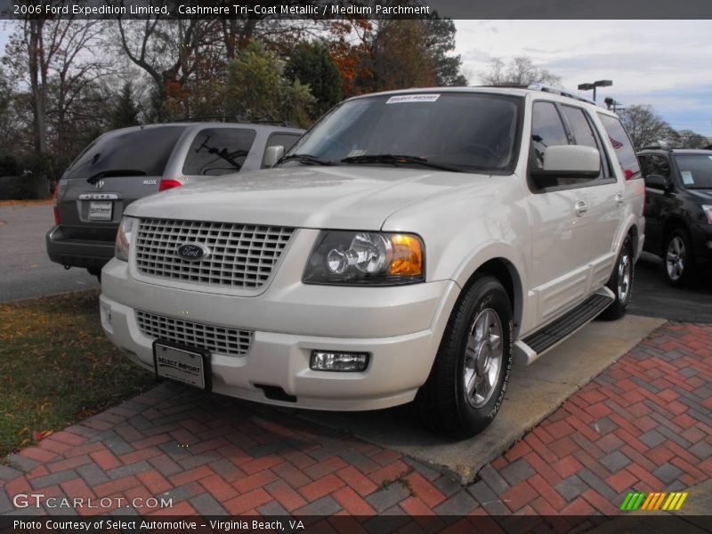 Cashmere Tri-Coat Metallic / Medium Parchment 2006 Ford Expedition Limited