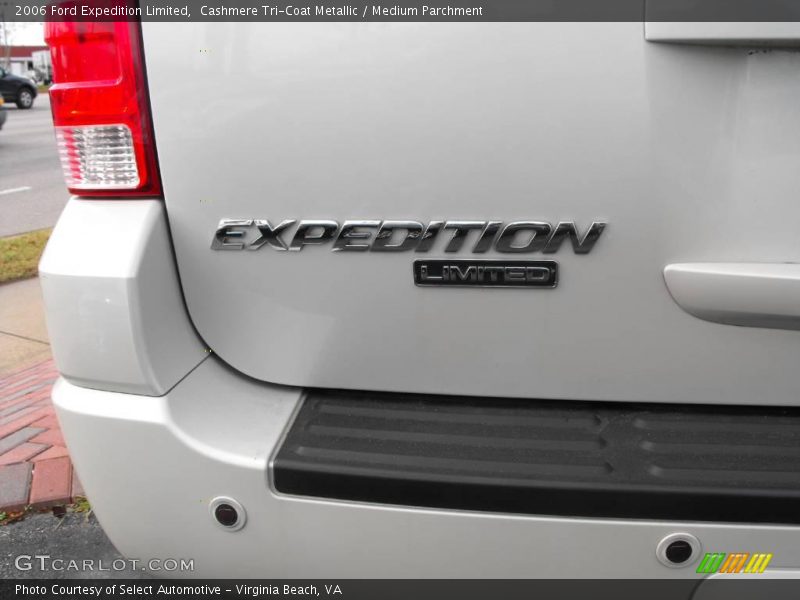 Cashmere Tri-Coat Metallic / Medium Parchment 2006 Ford Expedition Limited
