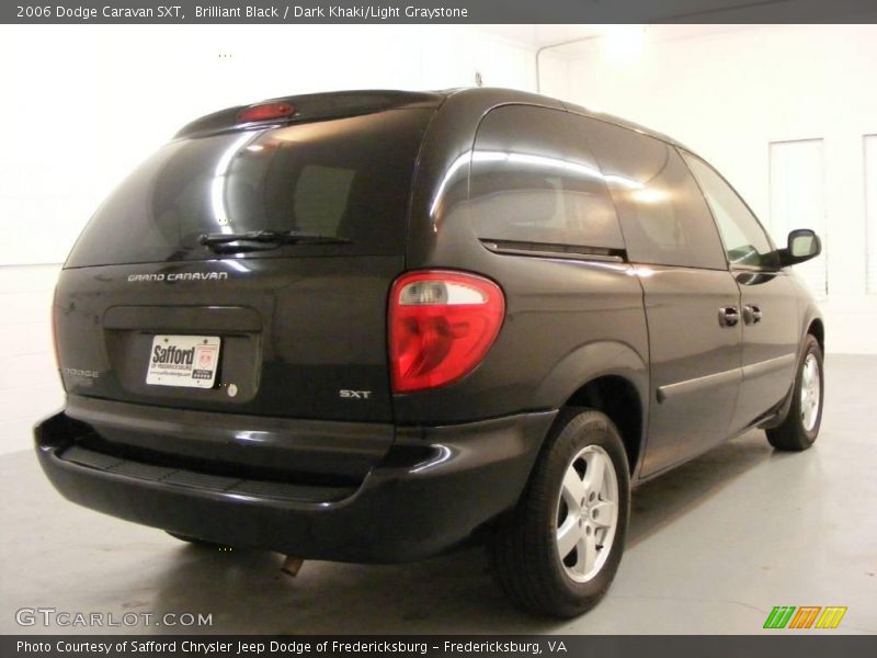 Brilliant Black / Dark Khaki/Light Graystone 2006 Dodge Caravan SXT