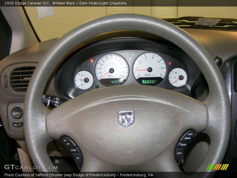 Brilliant Black / Dark Khaki/Light Graystone 2006 Dodge Caravan SXT