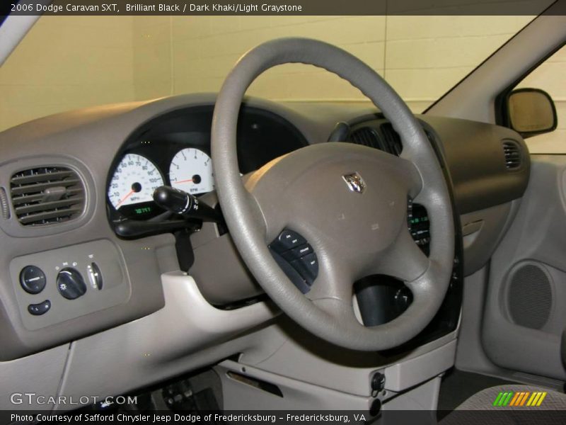 Brilliant Black / Dark Khaki/Light Graystone 2006 Dodge Caravan SXT