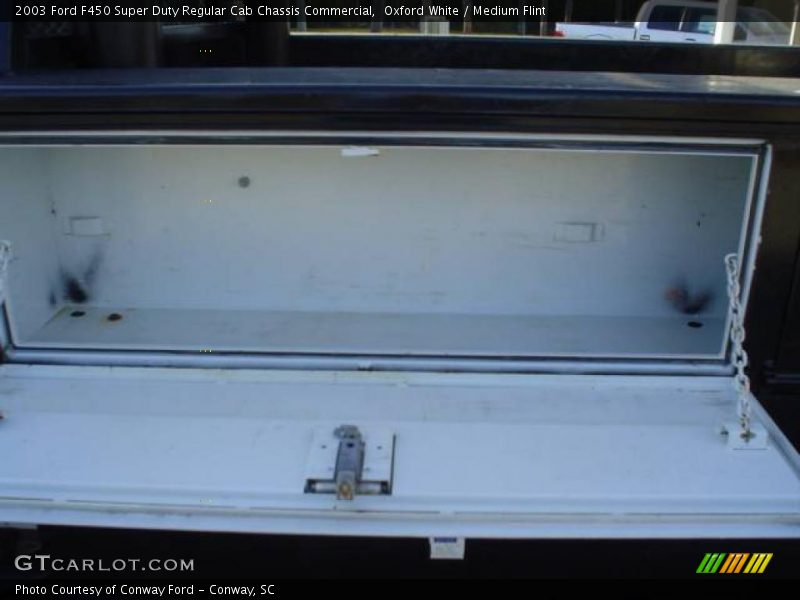 Oxford White / Medium Flint 2003 Ford F450 Super Duty Regular Cab Chassis Commercial