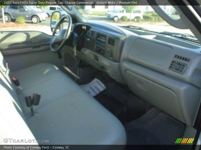 Oxford White / Medium Flint 2003 Ford F450 Super Duty Regular Cab Chassis Commercial