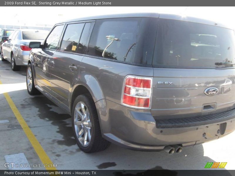 Sterling Grey Metallic / Medium Light Stone 2009 Ford Flex SE