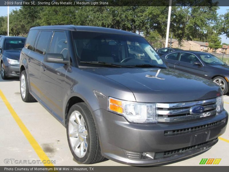 Sterling Grey Metallic / Medium Light Stone 2009 Ford Flex SE