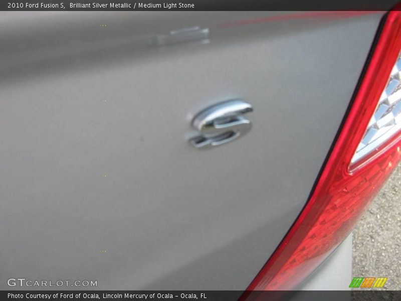 Brilliant Silver Metallic / Medium Light Stone 2010 Ford Fusion S